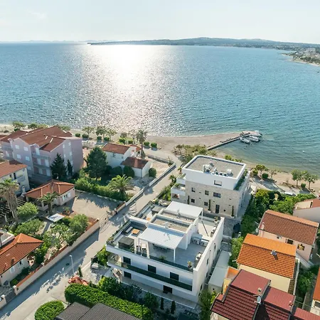 Punta Dura Villa Vir